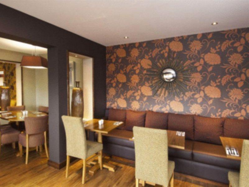 Premier Inn London Hanger Lane Dış mekan fotoğraf